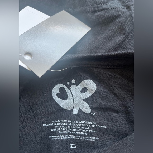 NEW Unisex Olivia Rodrigo GUTS Tee XL - Picture 6 of 6